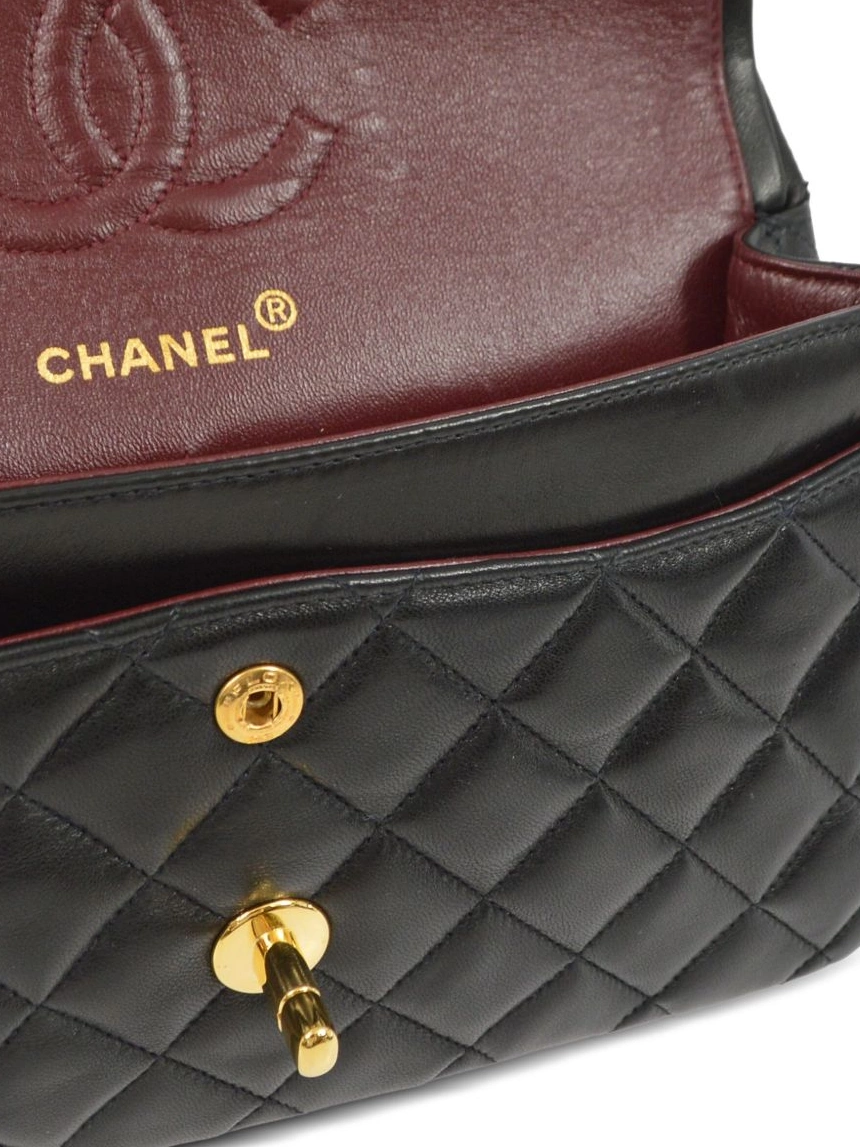 Affordable small CHANEL bag 1995 Double Women shoulder Flap 0209